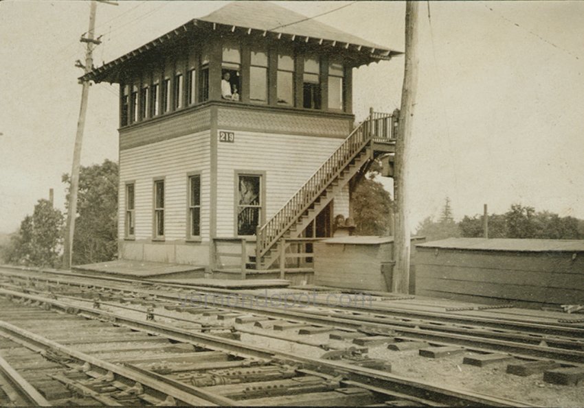 Vernon Depot Signal Station 219